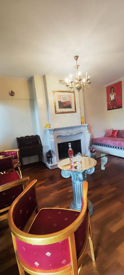 Aurea Residenza Mitropoleos Apartment Солун Екстериор снимка