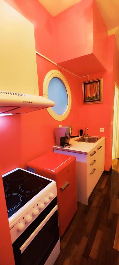 Aurea Residenza Mitropoleos Apartment Солун Екстериор снимка