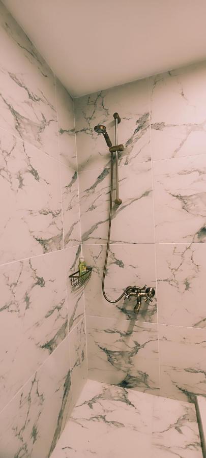 Aurea Residenza Mitropoleos Apartment Солун Екстериор снимка